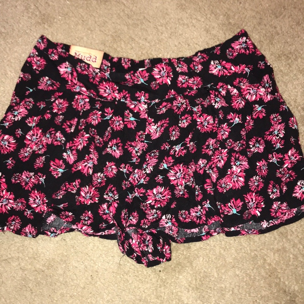 BRAND NEW mudd summer shorts